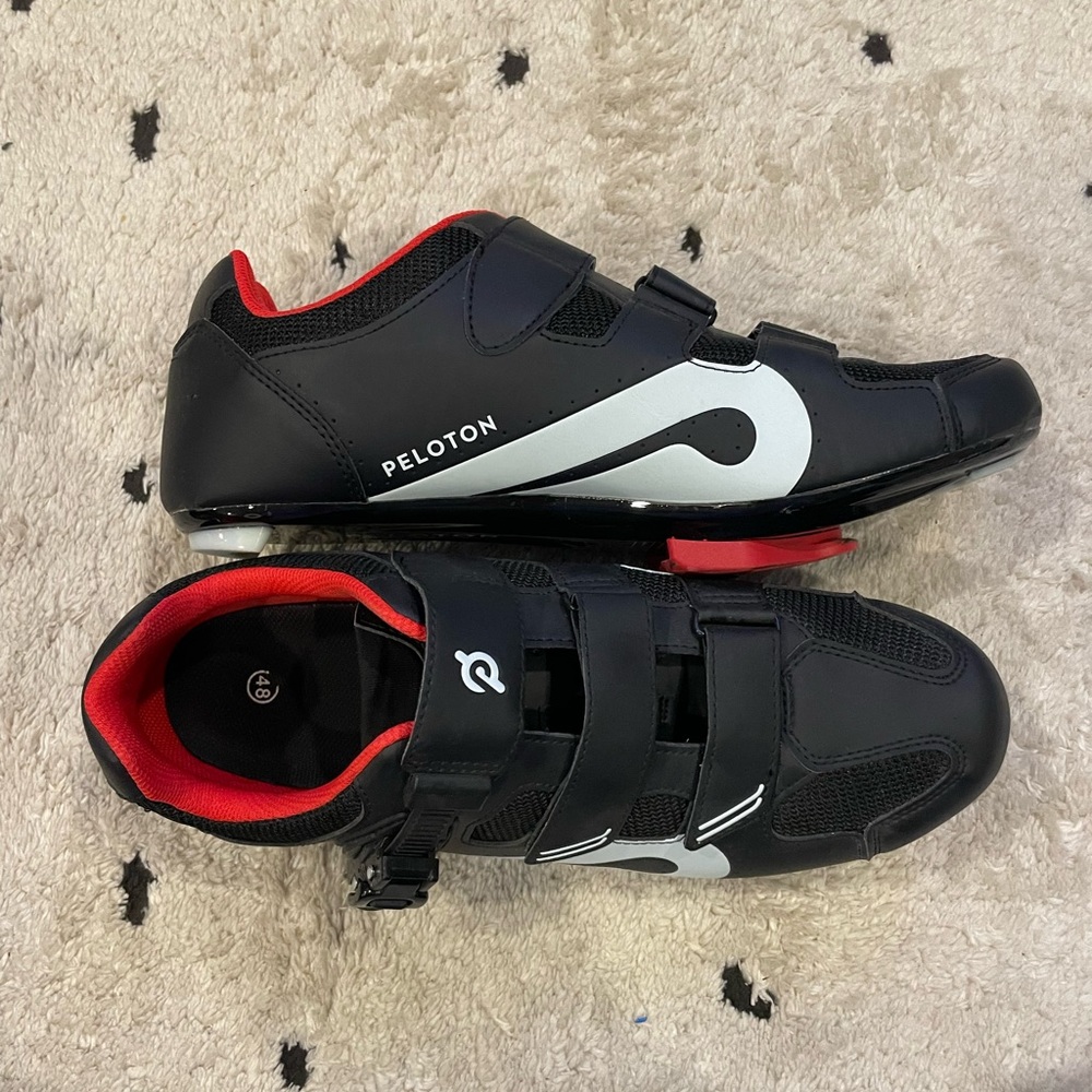 Men’s Peloton Cycling Shoes (size 48)
